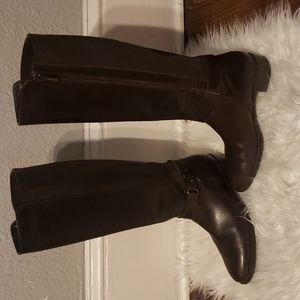 Aquatalia boots